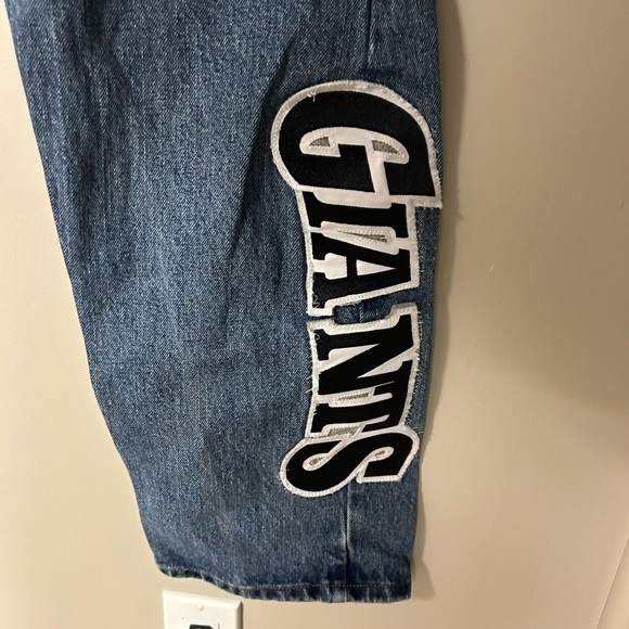 Wrangler Reworked Denim Jeans - Picture 4 of 6